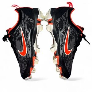 Nike Hyperdiamond Fastflex Women’s Softball/ Baseball Cleats - Neon Black - US 8